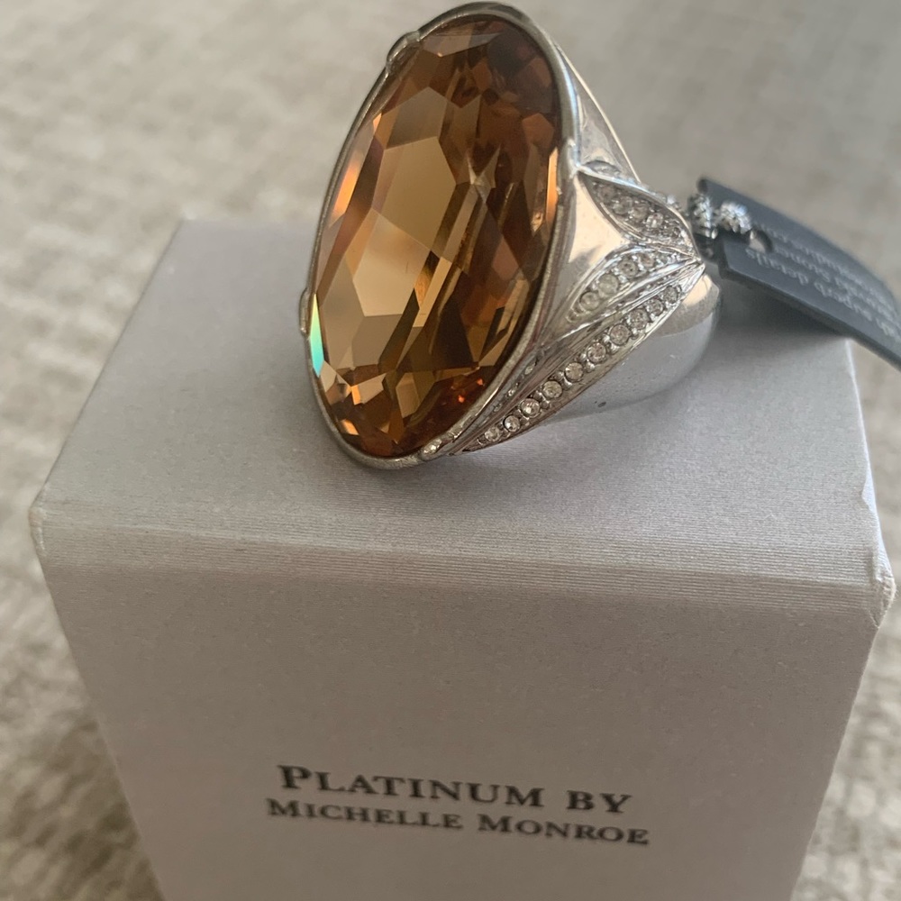 NWT Michelle Monroe Ring size:7